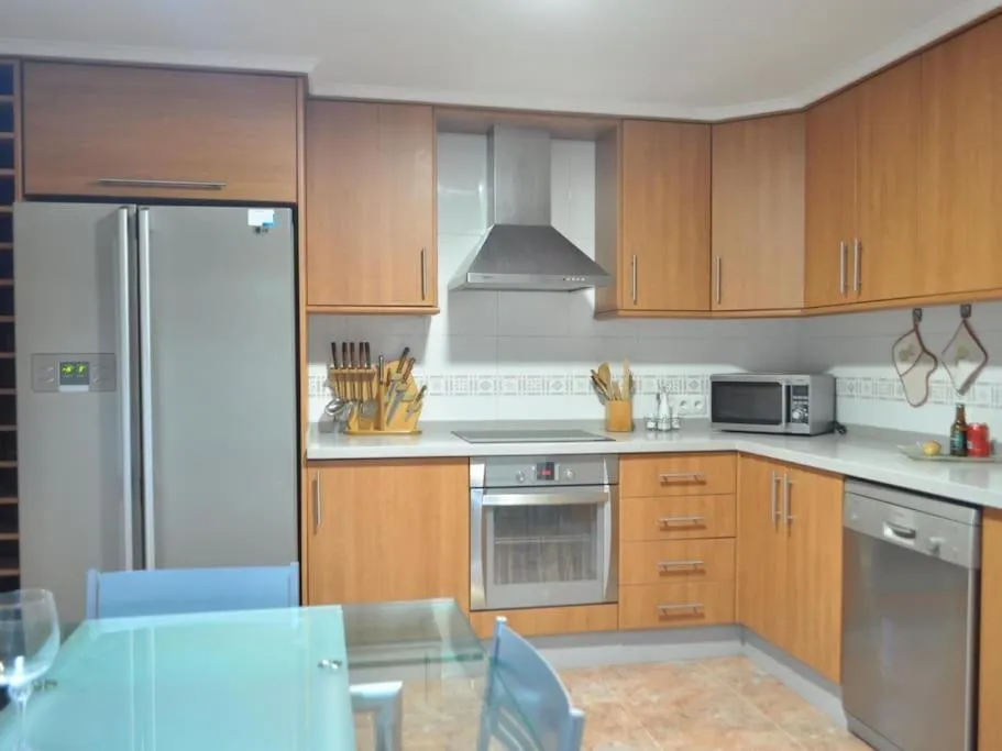 Cocina y comedor del Apartamento A&G Burriana